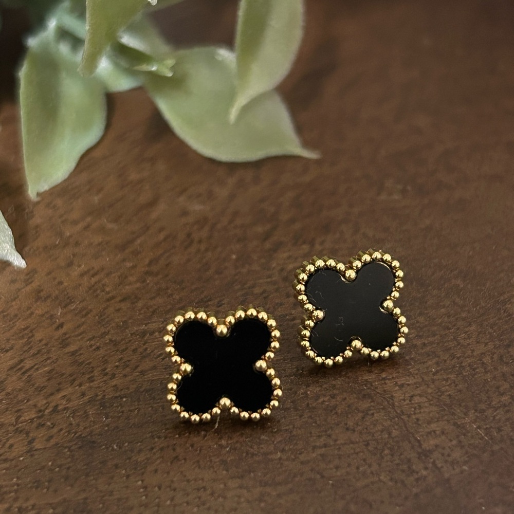 Elegant Black and Gold Stud Earrings